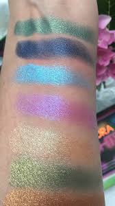 I Am In Love Look At My Swatches Aurora Light Eyeshadow Palette Bh Cosmetics Now 35 Less For Single Day Bhcosmetics Eyeshadowpalette Swatches