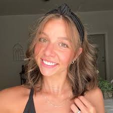 Danielle Lincoln and Ethan Baker's Wedding Website