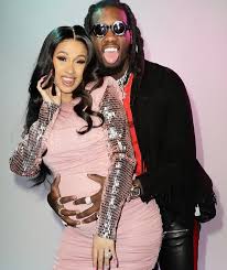 Cardi b is born as belcalis marlenis almanzar on 11 october 1992, in new york city, new york, the united states. Fashion Bomb Couple Cardi B Glows In A Ss18 Tom Ford Dress Alongside Fiance Offset In Chanel Frames Fashion Bomb Daily Style Magazine Celebrity Fashion Fashion News What To Wear Runway