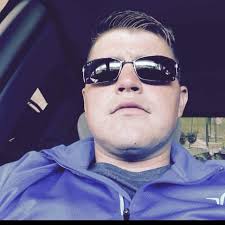 Can I get a hi at least? I like your profile 🥰