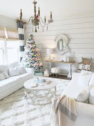 To help make your home a haven this christmas, we've picked three of our favourite festive interiors to provide you with some inspiration for decorating your home. 100 Best Christmas Decorating Ideas Home Bunch Interior Design Ideas