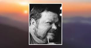 Steven Parrish's Instagram, Twitter & Facebook