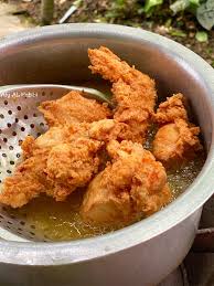Kemudian, celup dan salut kepingan peria dengan dengan bahan tersebut. Resepi Ayam Goreng Seringgit Yang Sedap Rangup Yang Penting Tak Guna Banyak Kos Daily Makan