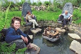 Mary Reynolds Lisa Fabrega