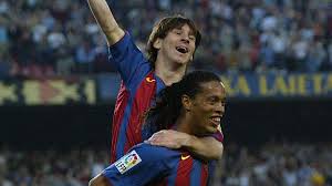 Snappie / ce fel de fotbalist esti ? Messi Ronaldinho A Fost Mentorul Meu Cum L A Ajutat Èi Pe Cine Vede Cel Mai Bun Varf Din Istorie Eurosport