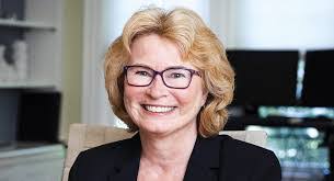 John Linscott's Instagram, Twitter & Facebook