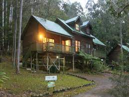 After a long day swooshing around the snowy slopes, unwind and melt away the chill in this luxury spa bath. Cabin 3 Barrington Wilderness Cabins Dungog Nsw 2420 Property Details