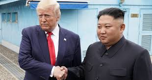 Zaskočil diplomaty. Trump nabídl Kimovi po schůzce let v prezidentském  speciálu, uvádí dokument | iROZHLAS - spolehlivé zprávy