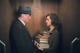 Die enthüllungen rund um die hintergründe der kampagne #allesdichtmachen nehmen kein ende. Babylon Berlin Staffel 3 Die Psychologie Verdrangt Die Massenorgien Medien Gesellschaft Tagesspiegel