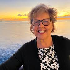 Cathy Lamm's Instagram, Twitter & Facebook