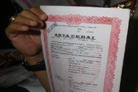 Ketika dua orang atau 2 instansi melakukan kesepakatan biasanya diperlukan suatu jaminan untuk kepastian. 4 Contoh Surat Cerai Yang Baik Dan Benar Sah Di Mata Hukum