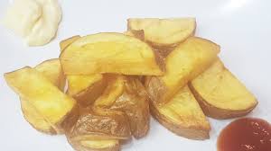 Patate fritte con la buccia, ideali per essere immerse nelle salse o per accompagnare un ottimo hamburger. Patatine Fritte Con La Buccia Croccanti Fuori Morbide Dentro Foodvlogger Youtube