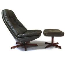 Everything from a queen bed & mattress to midcentury coffee tables are available on kijiji. Mid Century Modern Danish Leather Chair Ottoman Set All Original Swivel Chair With Footstool Chairish