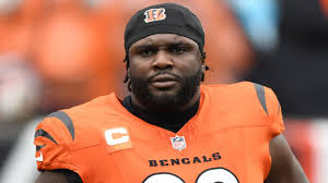 D.J. Reader agrees to two-year, $27.25M contract with Lions