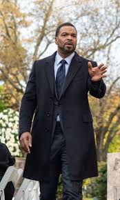 Picking up just days after the power finale, this sequel series follows tariq navigating his new life, in which his desire to shed his father's legacy comes up against the mounting pressure to save his family. Power Book Ii Ghost Season 1 Episode 2 Review Exceeding Expectations Tv Fanatic