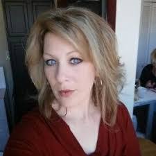 Kelli Bobst's Instagram, Twitter & Facebook