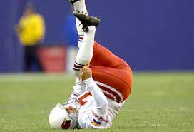 Get your spelling right idiot. The 50 Dumbest Injuries In Sports History Bleacher Report Latest News Videos And Highlights
