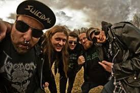 WAR AGENDA-Back In Action