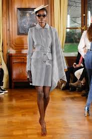 Best Of Spring Paris Fashion Week 2019 For Work Llegance Fashion Fashion Week Winter Outfits For Work