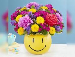 The specialty retailer reported $1.72 earnings per share for the quarter, beating analysts' consensus estimates of $1.39 by $0.33. 1 800 Flowers Com Debuts Experiential Workshop Collaboration With Alice S Table Perishable News