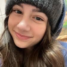 Hii! I'm Jess Im from Chicago IL, I'm not 100% committed yet but uark is  definitely my top choice. I am planning to major in Engineering and am  looking for friends and