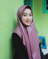 jilbab satin @adilah90834939 - Twitter Profile | Sotwe
