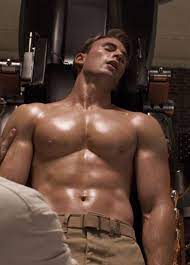 Chris evans is a hollywood actor and action superhero star that is best known for his role as the first avenger captain america. Pin On Chris Evans