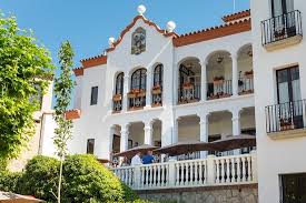 Te conveni de col·laboració amb l'ajuntament de canyelles, disposa del certificat sictec. Casa De Colonies De Vallclara Prices Hostel Reviews Spain Tripadvisor