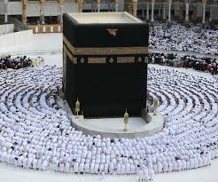 Pin By تدبروا القرآن الكريم On مكــة البيــت الحــرام Mecca Wallpaper Masjid Al Haram Beautiful Mosques