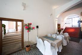 Hallenbad in bad waldsee 4 aktuelle adressen mit bewertungen und öffnungszeiten jetzt bei lokalwissen anzeigen! Hochzeit Im Schloss Schloss Waldsee In Bad Waldsee