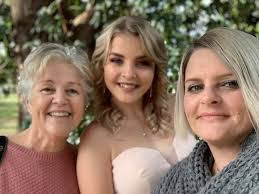 Jodie Bonner's Instagram, Twitter & Facebook