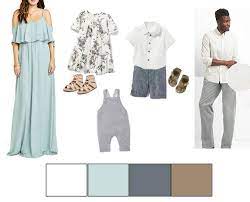 What To Wear For Family Portraits Updated Artemis Photography Family Portrait Outfits Family Photo Outfits Family Picture Outfits