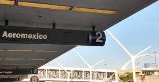 El aeropuerto más grande del área metropolitana de los ángeles, california. Guardar Equipaje En El Aeropuerto De Los Angeles