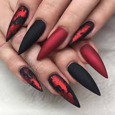 Black And Red Ombre Nails Pin By Monica26 On Nail Ideas Matte Nails Design Matte Nail Colors Gothic Nails