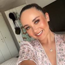 Eloise Hunt (@thathuntkid)