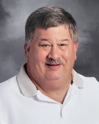 Steven Menke's Instagram, Twitter & Facebook