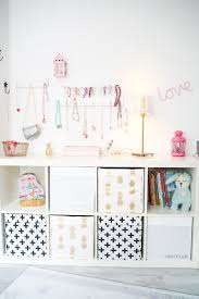 Diy Kisten Von Ikea Neuen Bezug Nahen Kinder Zimmer Jugendzimmer Ikea Madchenzimmer Dekoration