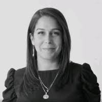 Deborah Calvo's Instagram, Twitter & Facebook