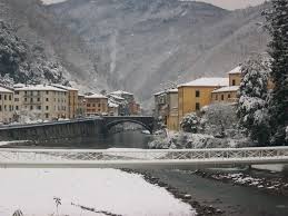 All walks will take approximately 3 hours. Due Anni Ai Confini Del Mondo La Mia Esperienza A Bagni Di Lucca