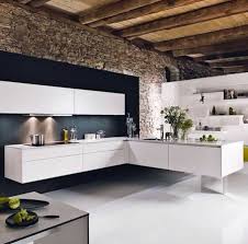 One row of high slender cupboards and use the top for display. Ideale L Formige Kuche Layout Kuchenzeile Wenn Es Um Eine Insel Indem Sie Eine Kuche Insel L Shaped Kitchen Designs Kitchen Design Contemporary Kitchen