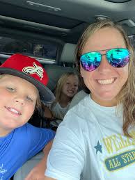 Please help me welcome Ms....