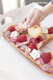 letter cake number cake buchstaben torte zahlen torte instagram trend trend torte alphabet cake cake trend 2018 tren kuchen rezepte ohne zucker rezepte