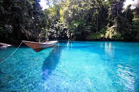Demikian informasi tentang tempat menginap di labuan cermin, semoga bermanfaat, dan ikuti terus info tentang labuan cermin lainnya di blog ini. Labuan Cermin The Two Layered Lake Reflecting Berau S Skies