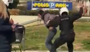 Τί λέει ο νόμος για την υπόθεση και ποια δικαιώματα αποκτά ο. G G Enwshs Astynomikwn Alhteia Ayto Poy Egine Sth N Smyrnh Ntropiazei Thn Astynomia