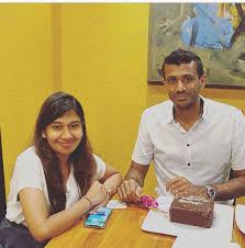 Ishrath Imtiaz Farveez Maharoof His Lovely Family On Facebook