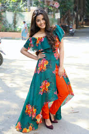 Beauty Galore HD : Anupama Parameswaran At Hello Guru Prema Kosam Interview