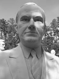 Really Big President Head Statues!