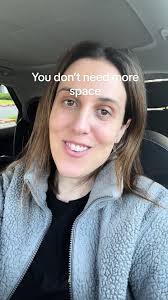 YOU 👏 DON'T 👏NEED 👏MORE 👏SPACE 👏 💣 Dropping a decluttering trut...