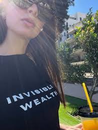 Karen Digregorio's Instagram, Twitter & Facebook