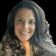 Gail Vanasse's Instagram, Twitter & Facebook